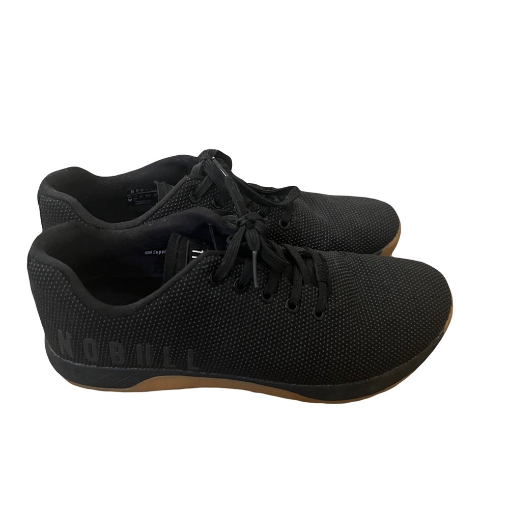 NOBULL men’s 10.5 Gum trainers like new